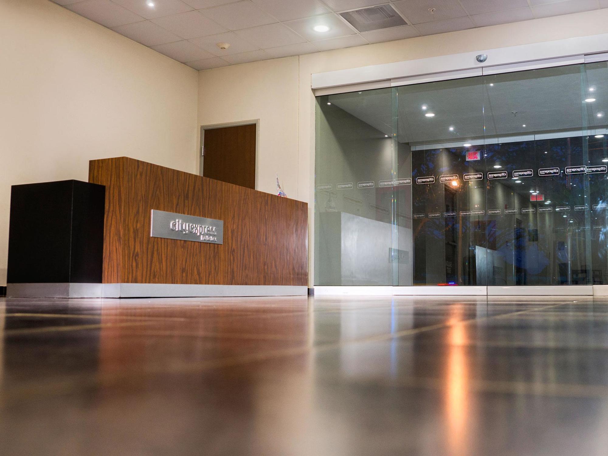 City Express Plus By Marriott Cali Colombia Exterior foto